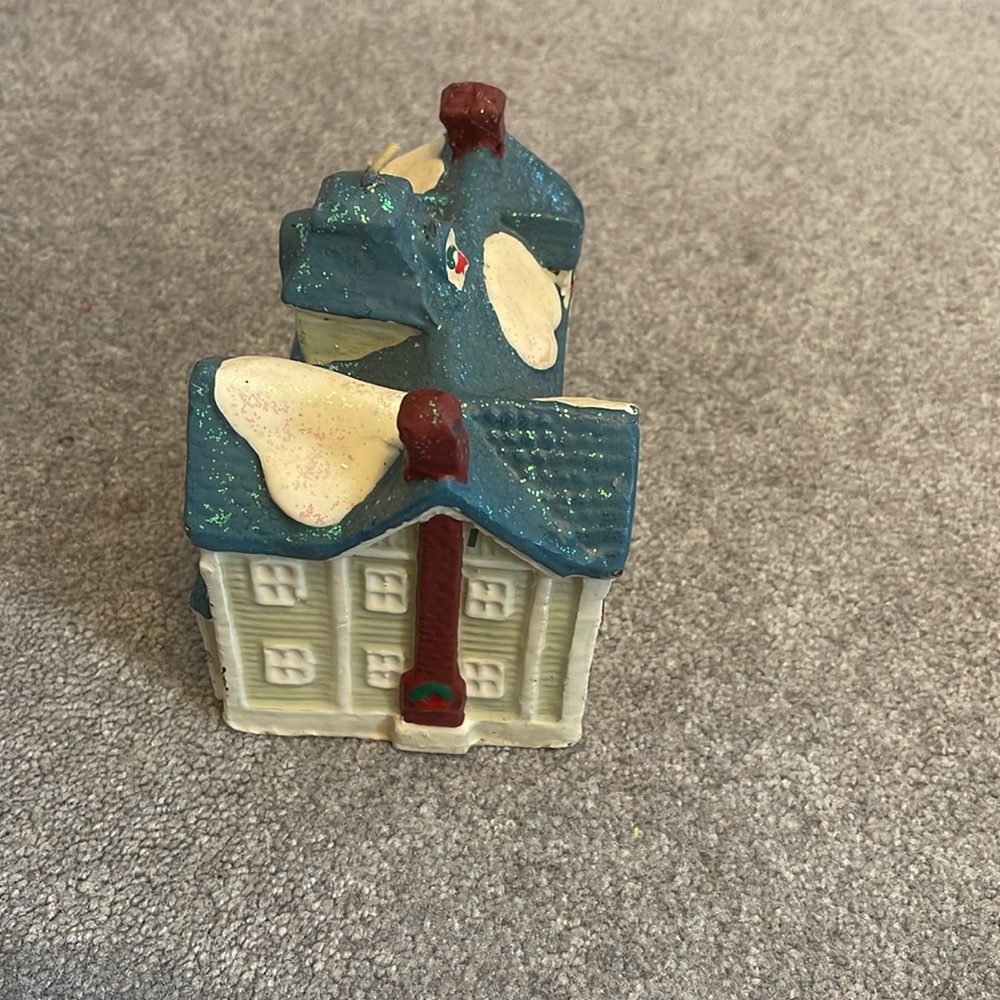 House Candle with glitter - Picture 4 of 8